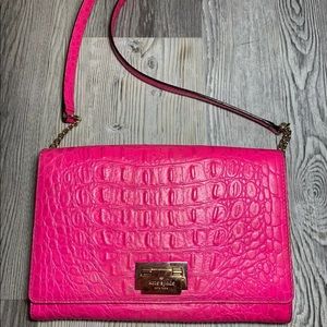 Kate Spade Hot Pink Crocodile Crossbody 10.5 x 7.5